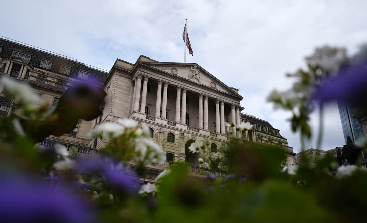 Bank of England Live: Interest Rates Tipped to Be Held as Oil Hits 2022 High
