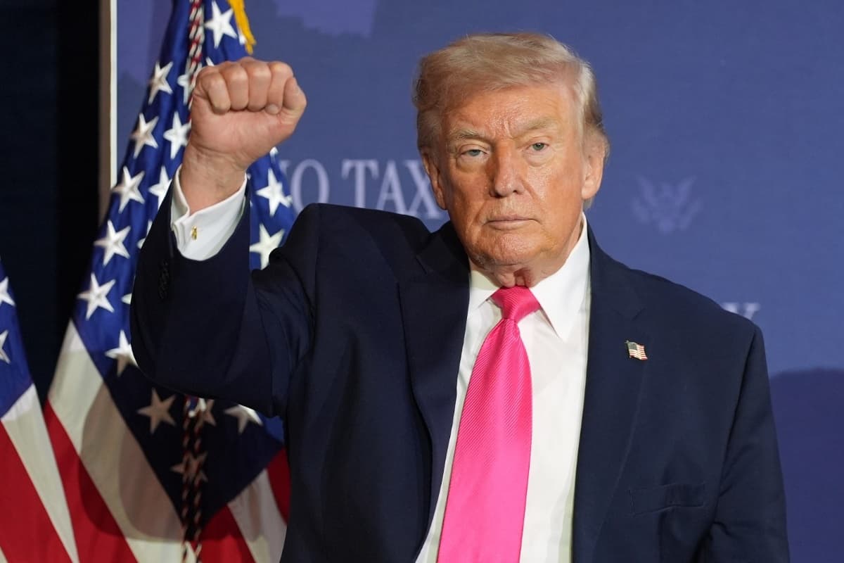 FTSE 100 Live: Stocks to Jump as Trump Ends ‘Project Freedom’; Borrowing Costs Soar
