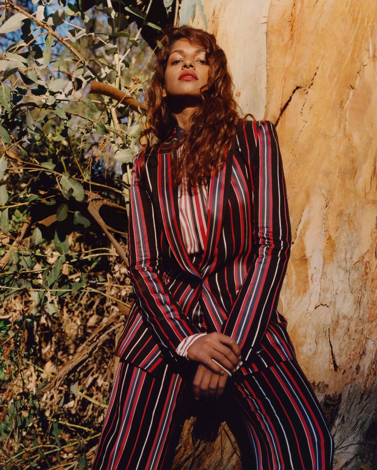 Watch Major Lazer Bring Out M.I.A. For ‘Paper Planes’ At Coachella