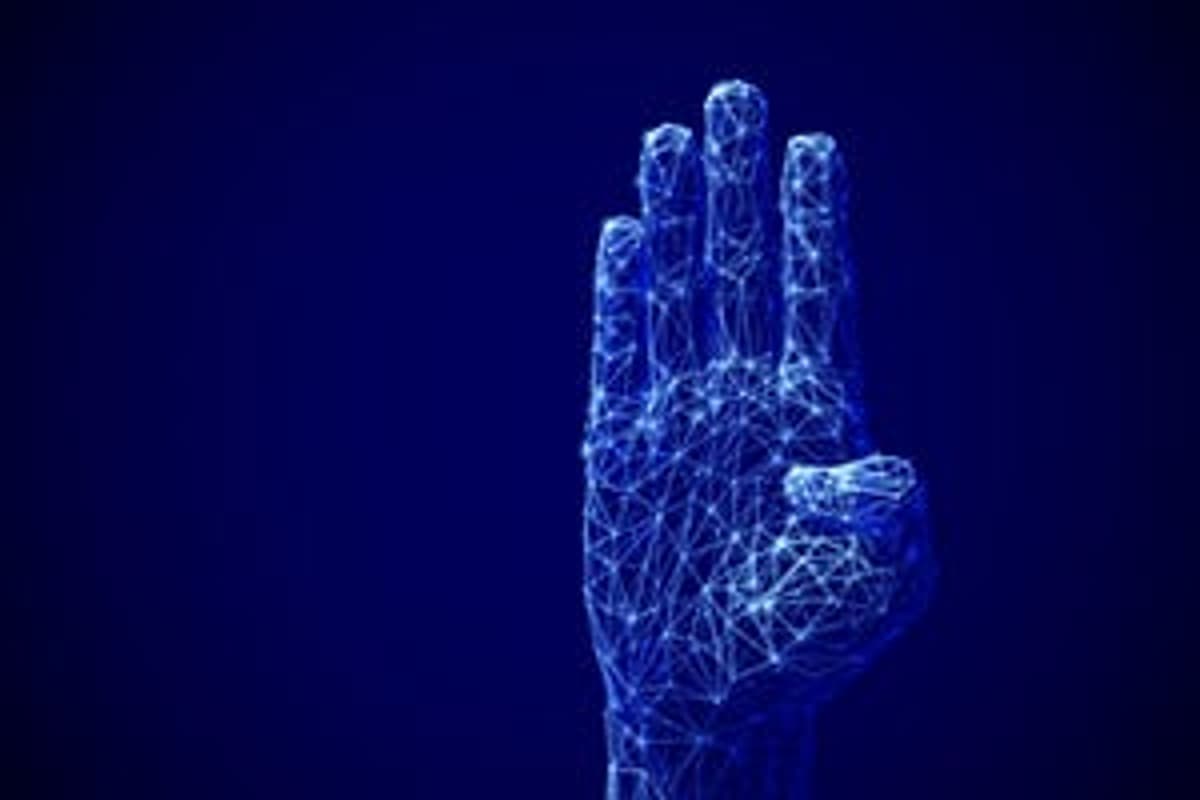 Researchers Say This System of 7 Smart Rings Can Translate Sign Language