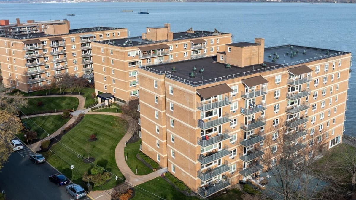 Argo Real Estate Acquires West Shore Towers for $45M
