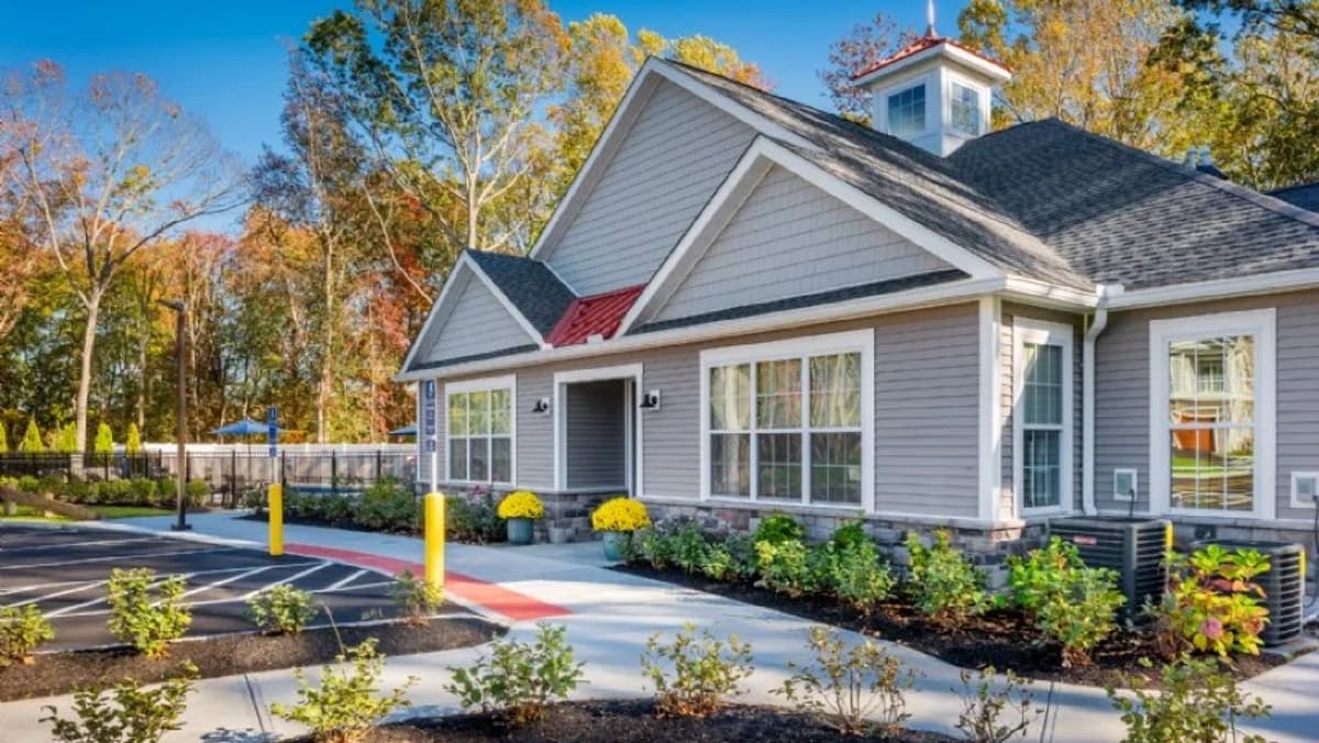 Newmark Secures $115.6M Freddie Mac Debt Financing for East Lyme Apartment Complexes