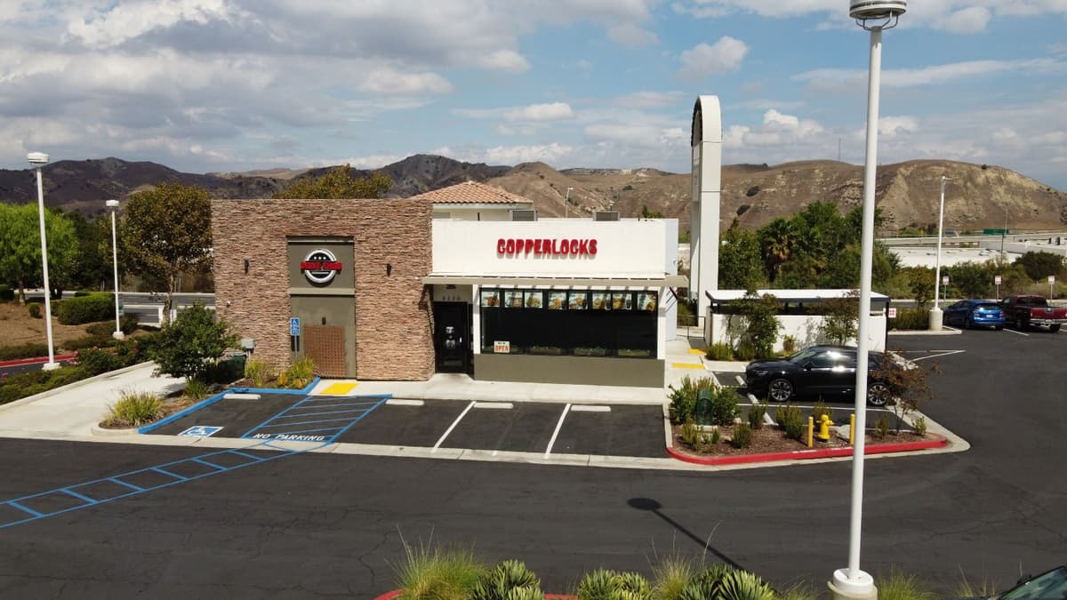 Owner/User Acquires Corona Drive-Thru Restaurant