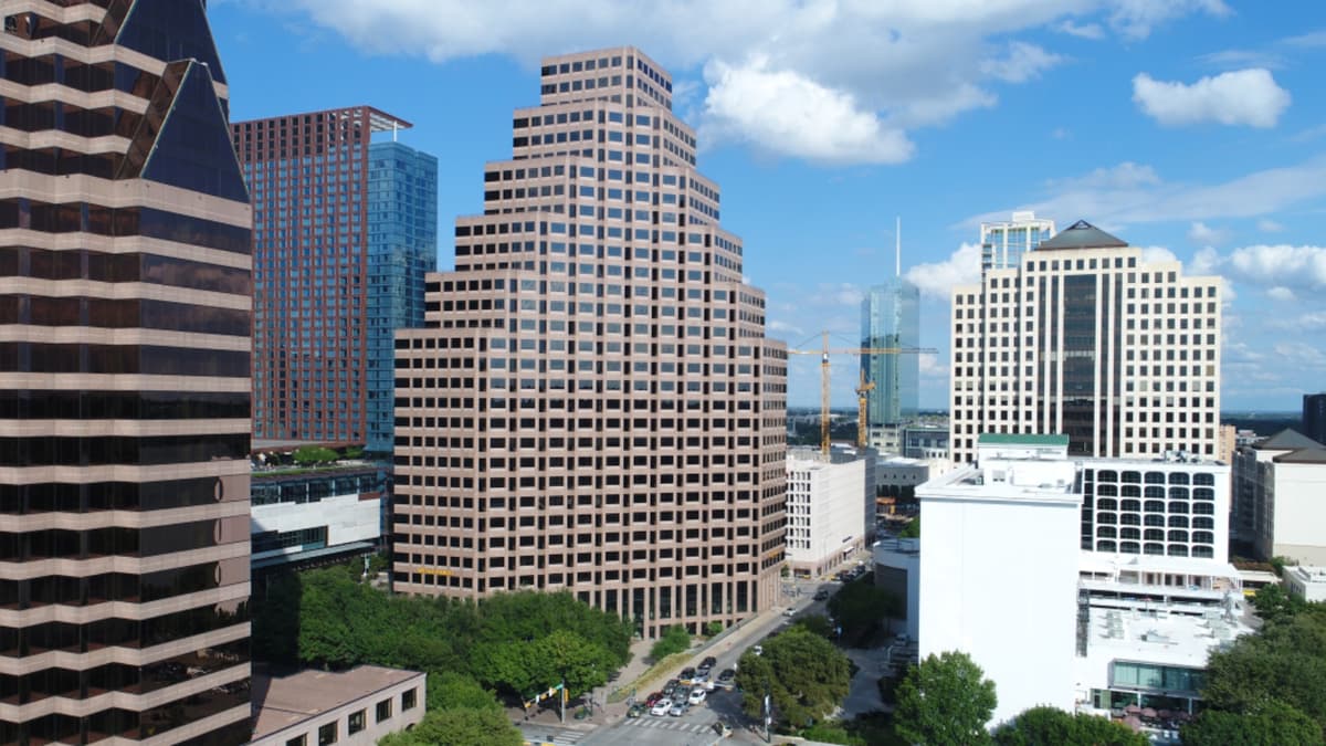 Cousins Offloading 30-Story Austin Tower