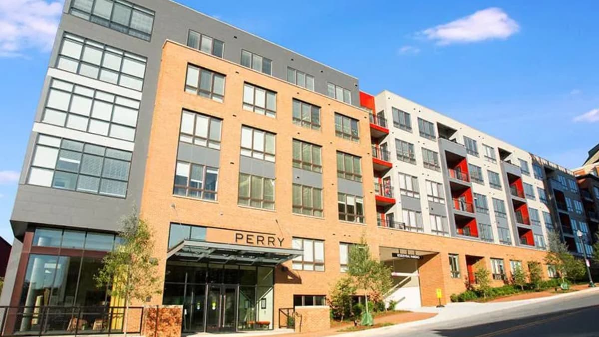 Sentinel Real Estate Acquires The Perry Luxury Apartment Community in Potomac