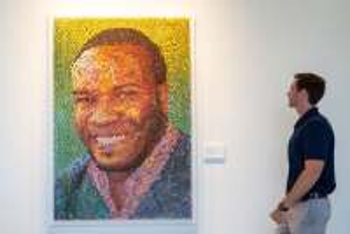 Botham Jean’s Family Sues in Effort to Force Dallas to Pay Jury Award for Accountant’s 2018 Murder