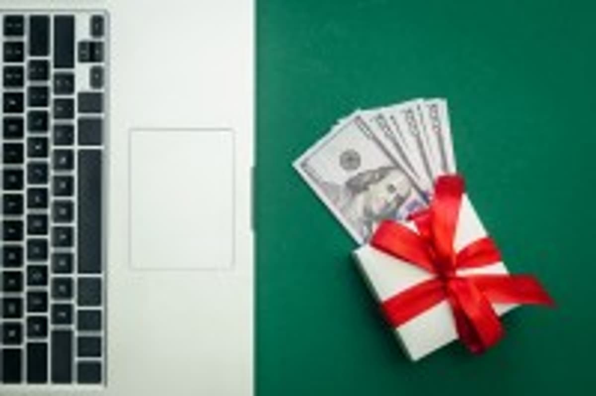 Got a Bonus at Work? Here’s What to Do First