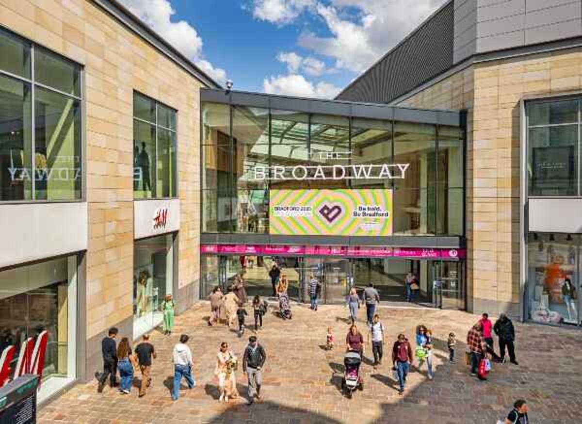 Eurofund Acquires Bradford Shopping Centre in First Fully Owned UK Investment