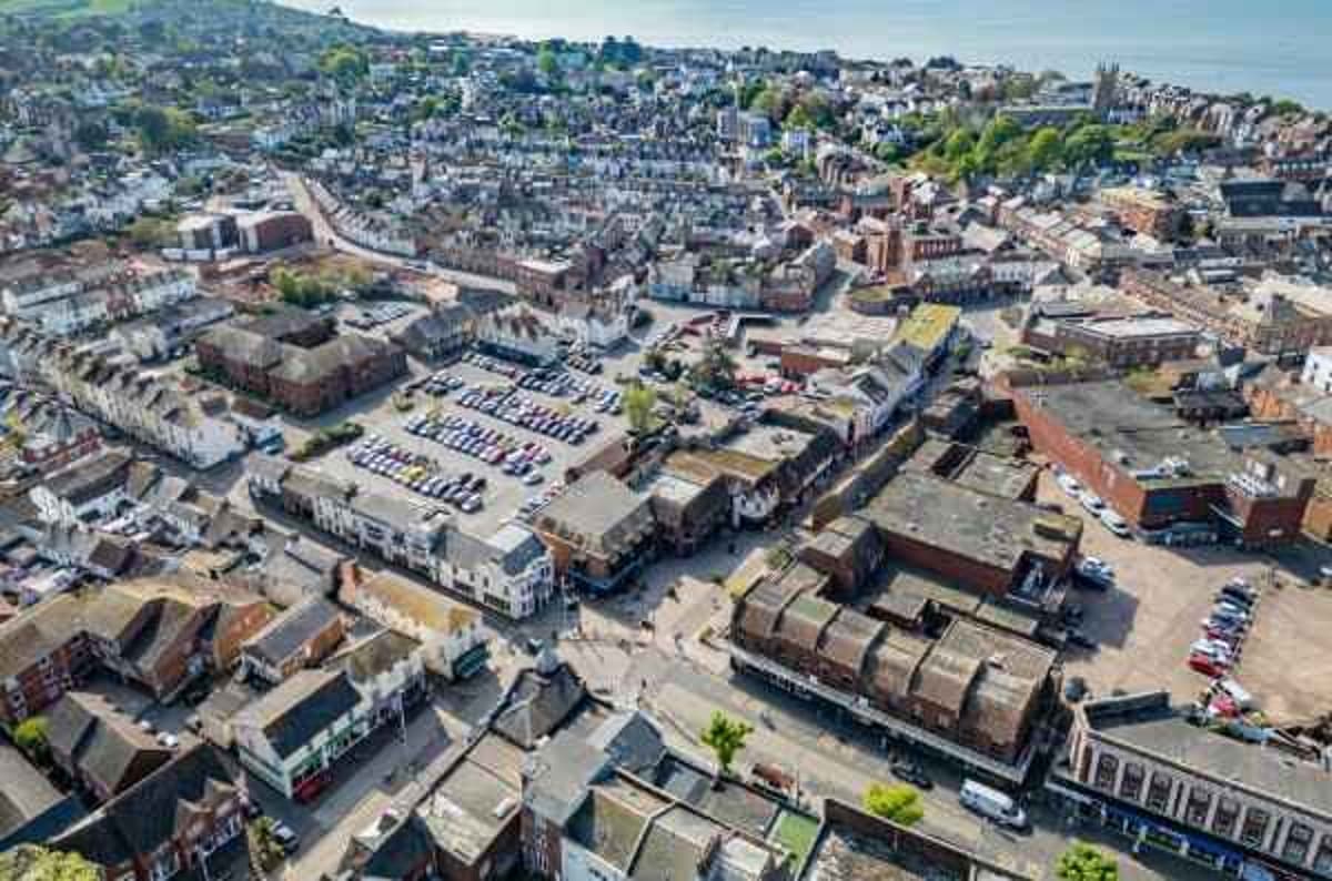 M Core Strengthens UK Retail Footprint with Four Regional Acquisitions