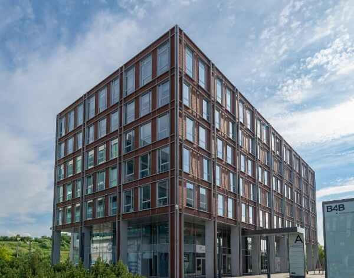 Proton Property Acquires Office Asset From Revetas in Kraków