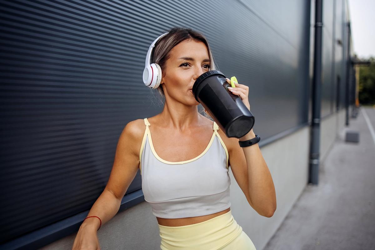 Creatine Storms Functional Drinks but Can It Really Deliver?