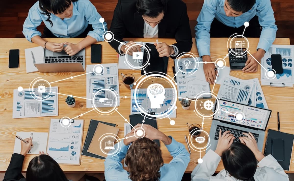 Demandbase Launches Premier+ Partner Tier, Names Marketbridge Inaugural Partner