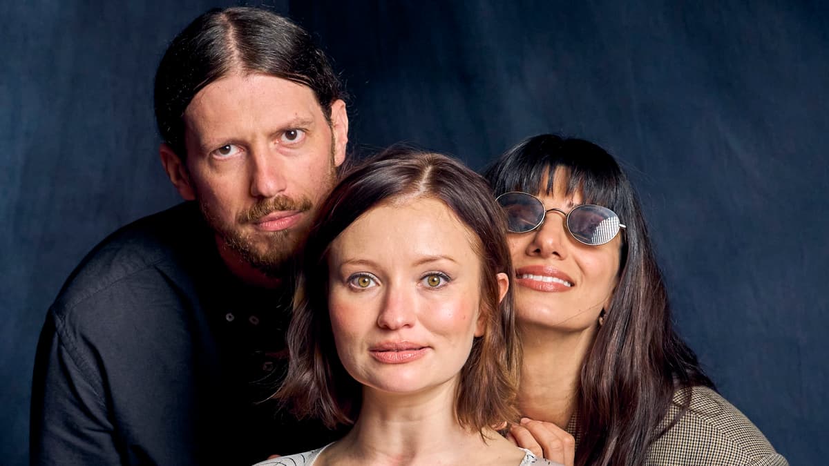 Dario Russo’s The Fox Turns Talking Animals Into a Dark Relationship Fable