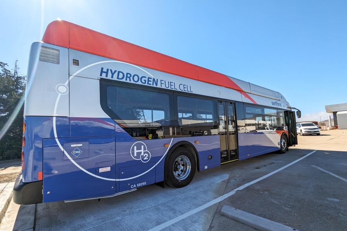 California: SamTrans Orders Major Hydrogen Bus Refuelling Hub