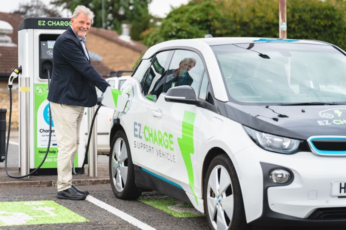 Oxfordshire Councils to Roll Out 1500 New Public EV Chargers by 2028