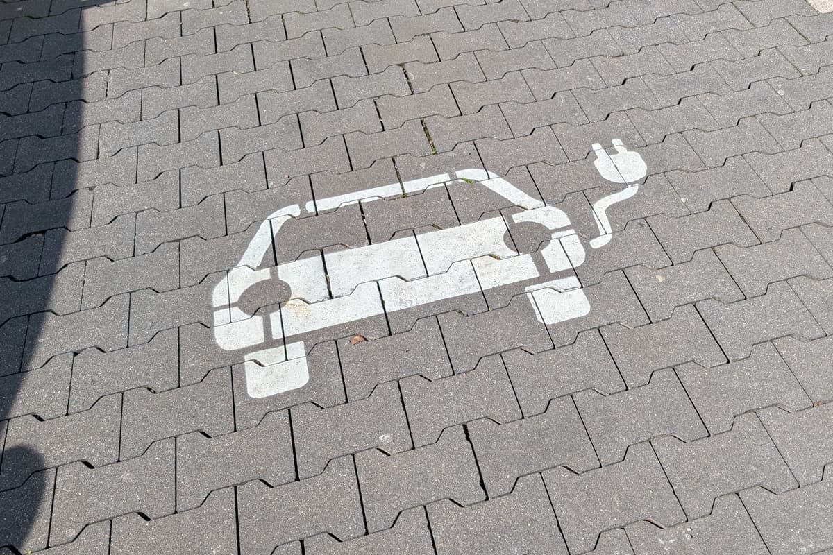 Seven EU States Oppose Further Easing of CO₂ Targets