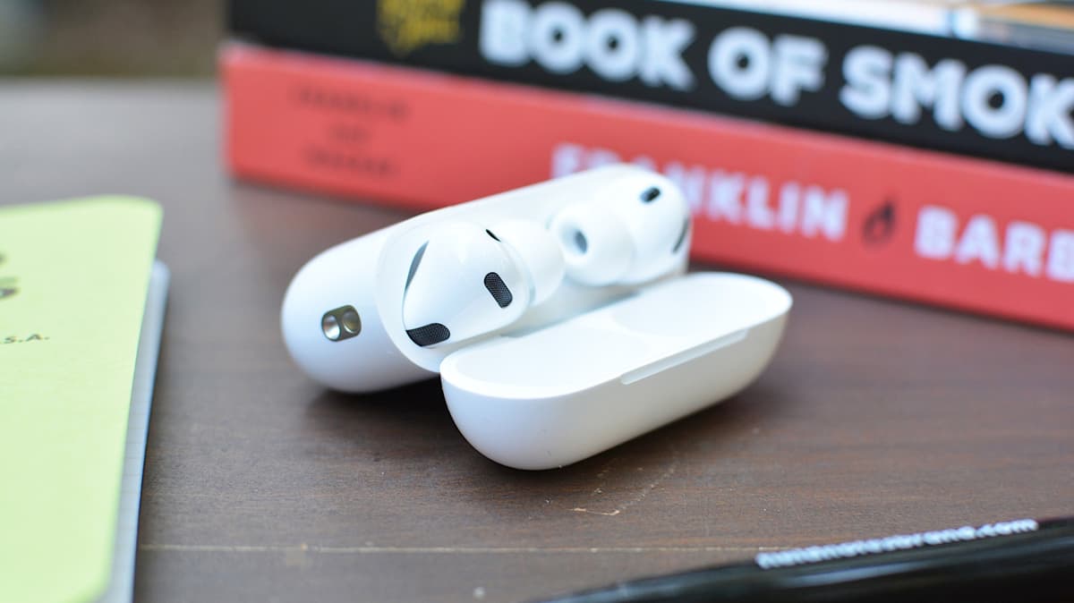How to Use AirPods to Control Your iPhone Camera