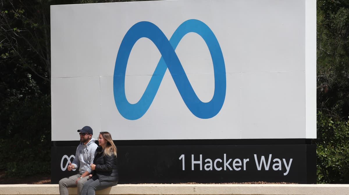 Meta Is Reportedly 'Reassigning' 7,000 Employees to AI-Focused Roles