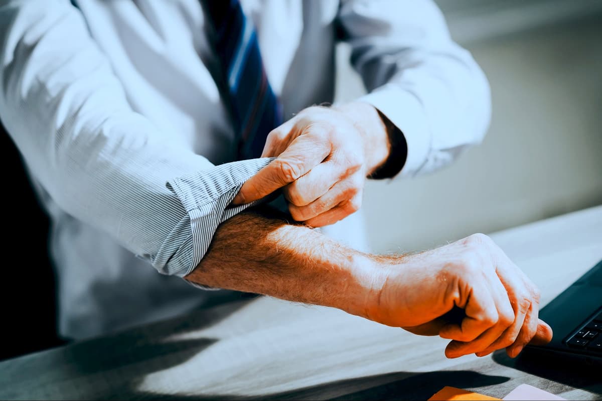 Why I Take a ‘Roll up Your Sleeves’ Approach to Leadership – And How It’s Paying Off