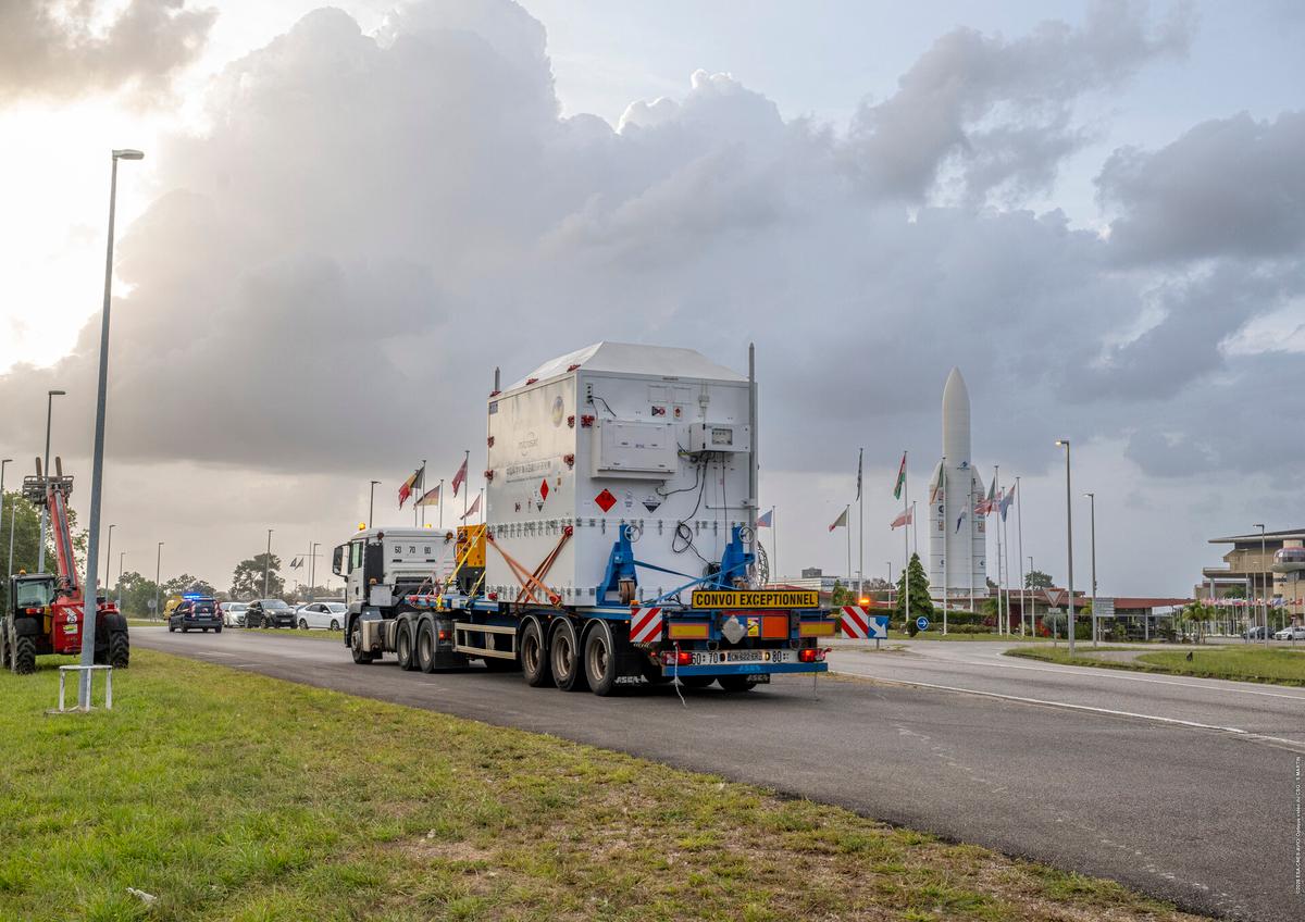 Smile Arrives at Europe’s Spaceport