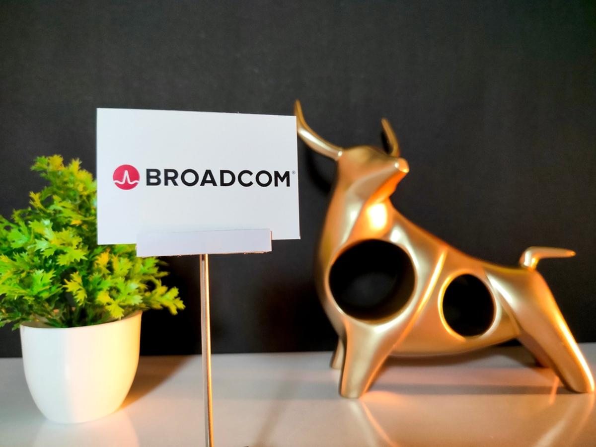 Broadcom’s Post-Earnings Slide Highlights These ETFs