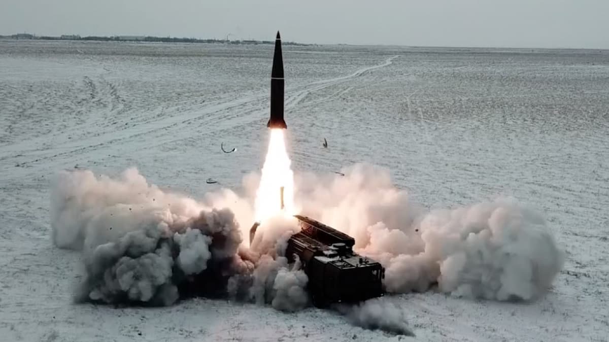 Russia’s Iskander Missiles Wreak Havoc on Ukraine, Hitting Dormition Cathedral as Kyiv’s Interception Rate Plummets