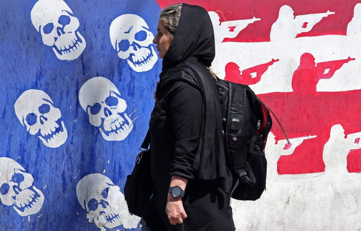 Iran’s Undersea Cable Attack Could Cripple Global Internet and $10 Trillion Daily Flows After Hormuz Blockade