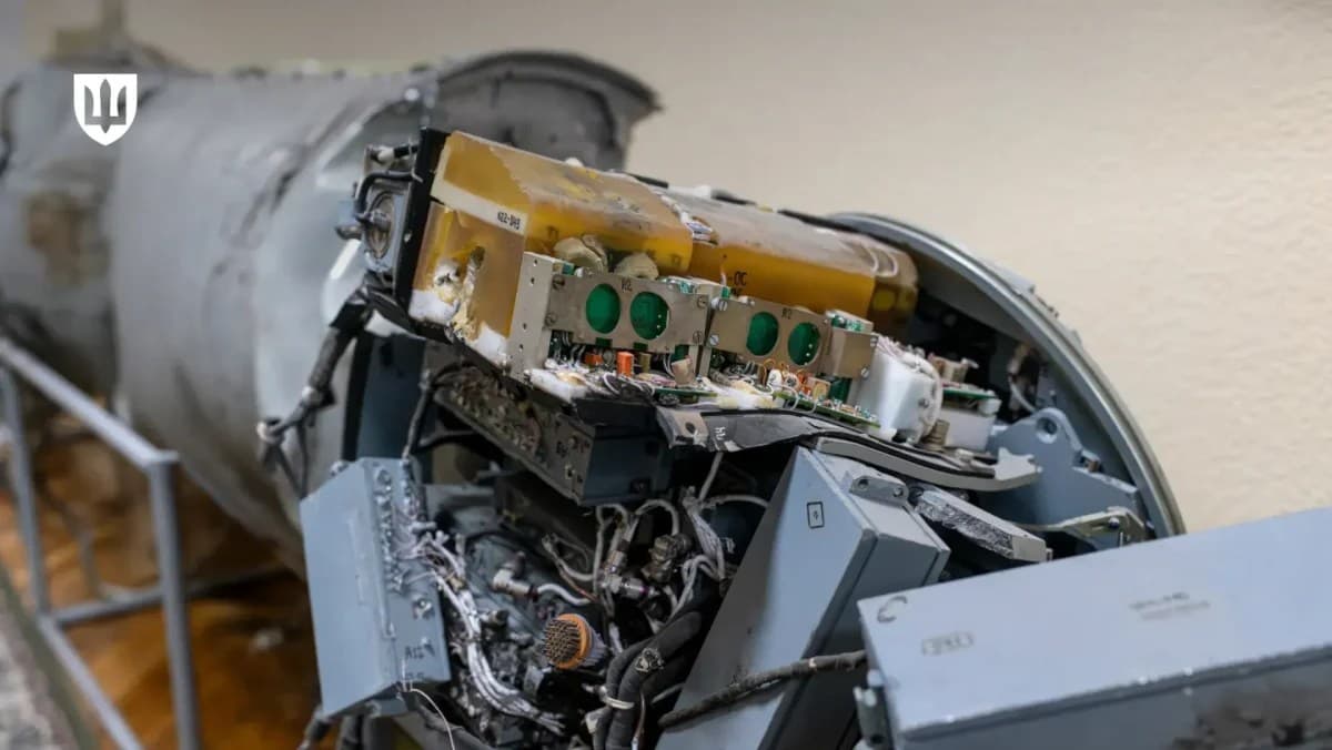 Ukraine Tears Down Russian Kalibr Cruise Missile: Exposes 80-90% Foreign Components Despite Sanctions