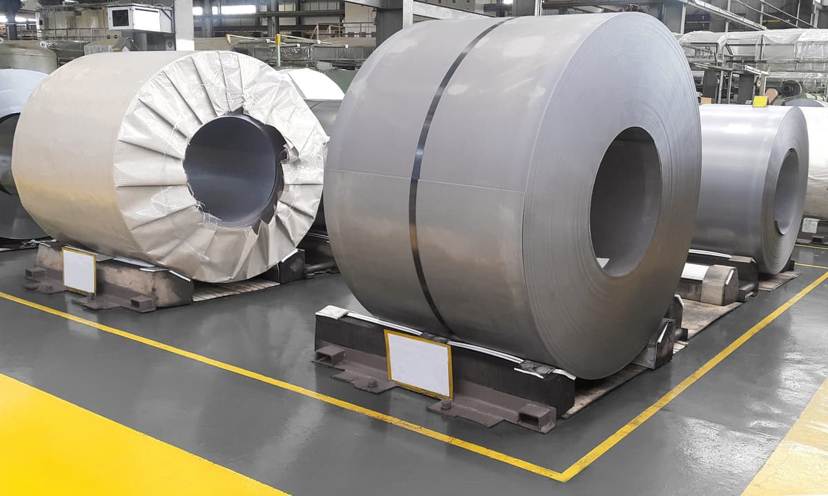 Ukrainian Steel, Agricultural Sectors in the Fight for Market Share Despite Non-Stop War