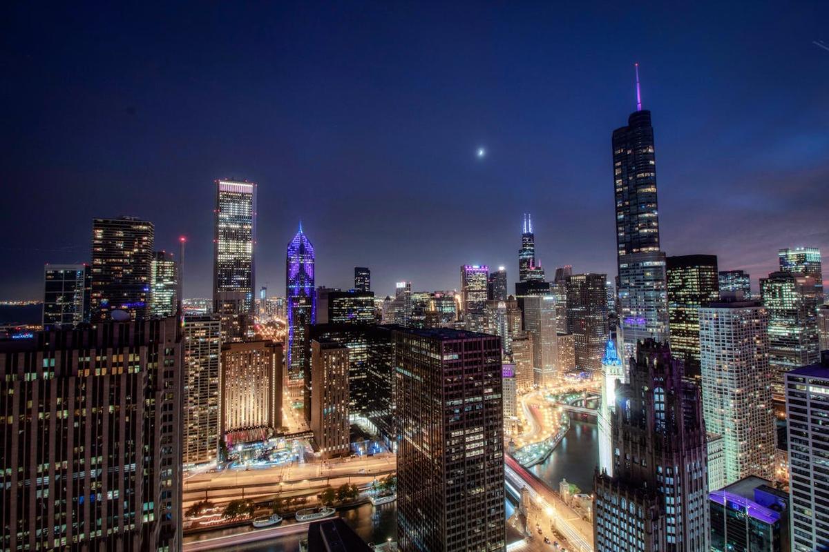 Chicago Proposes Record Hotel Tax, Signaling a High-Stakes Shift for Investors