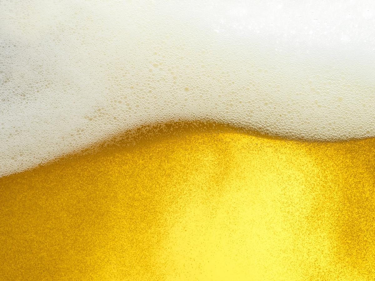 The ‘Warming’ Buzz for Alcohol-Free Booze Is Finally Cracked