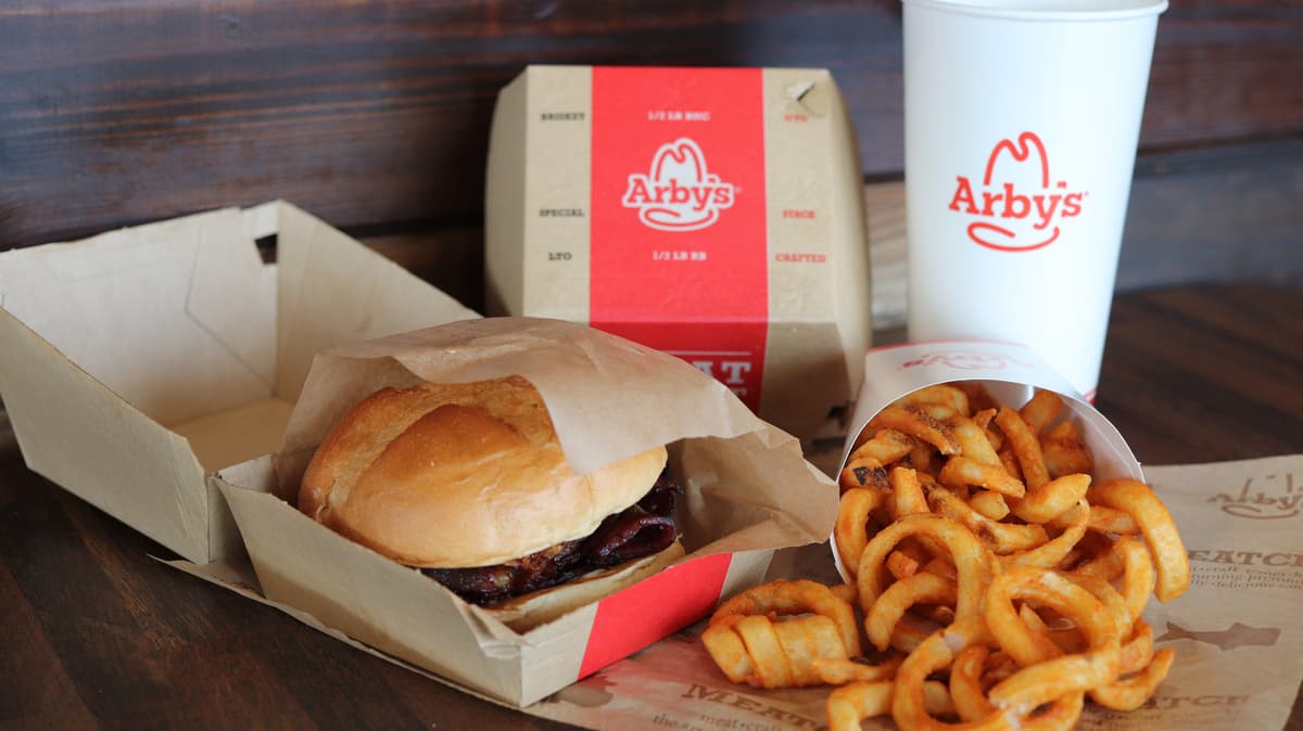 Arby's Bought This 1980s Cinnamon Roll Chain In The '90s