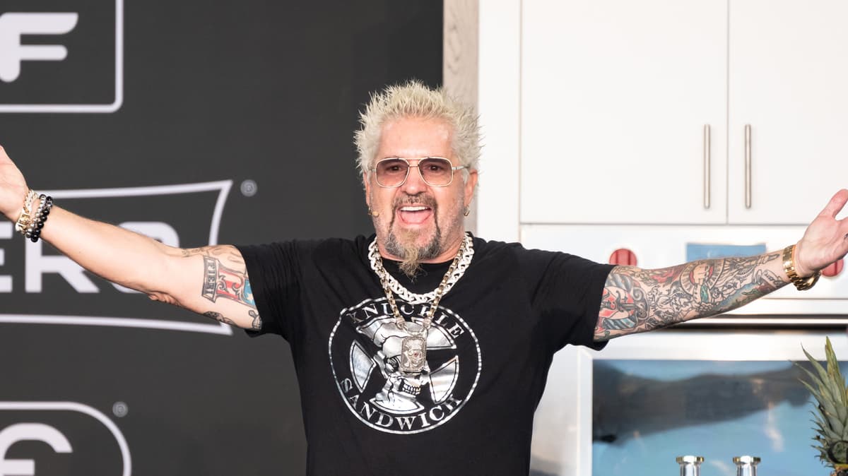 Guy Fieri Loves This Texas BBQ Restaurant For Its Homemade Sausage