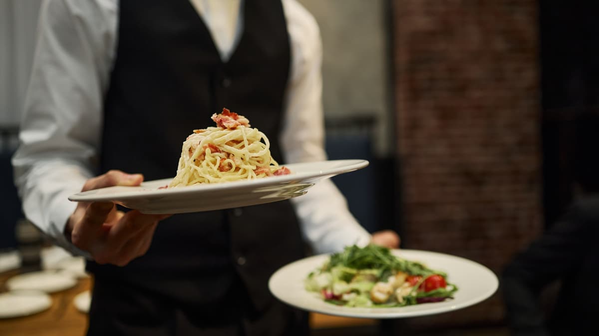 This NYC Italian Restaurant Takes Diners Back To The Early 1900s