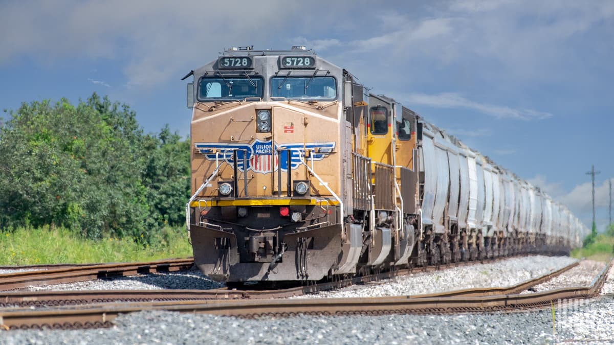 UP CEO Confident Rail Merger Application Checks All the STB’s Boxes