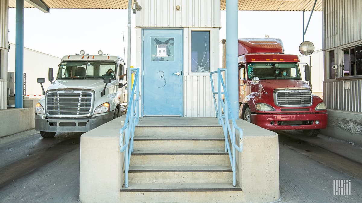 Texas Border Bridge Revamps Truck Crossing Schedule to Reduce Wait Times