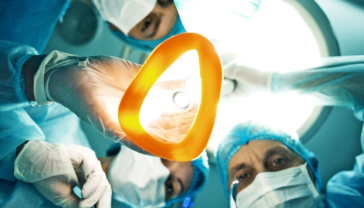 What Happens to Your Brain Under Anesthesia?