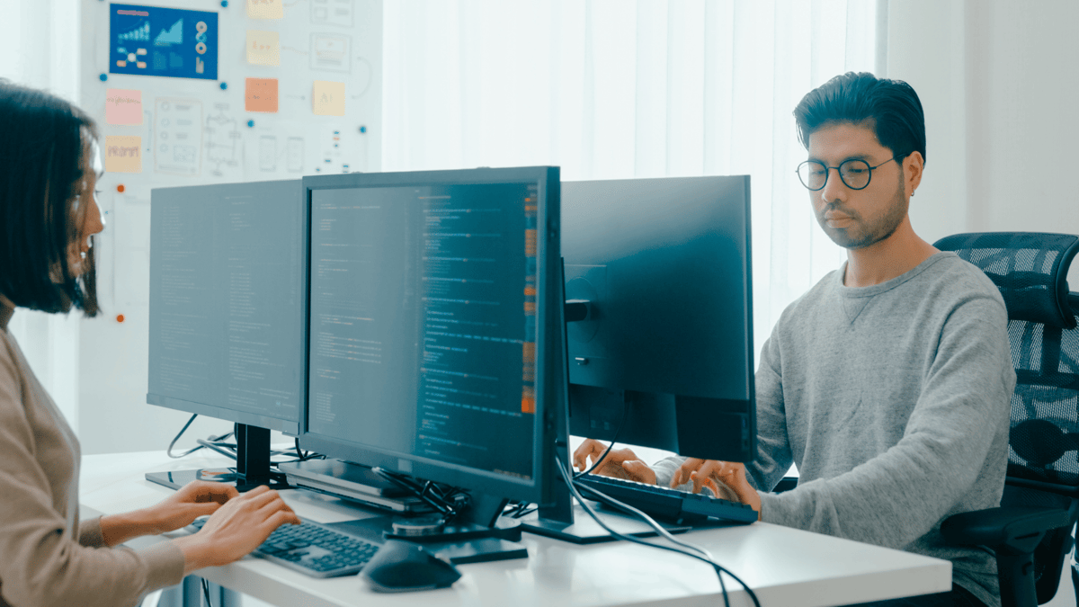 Tips for Managing Software Development Timelines with Distributed Teams