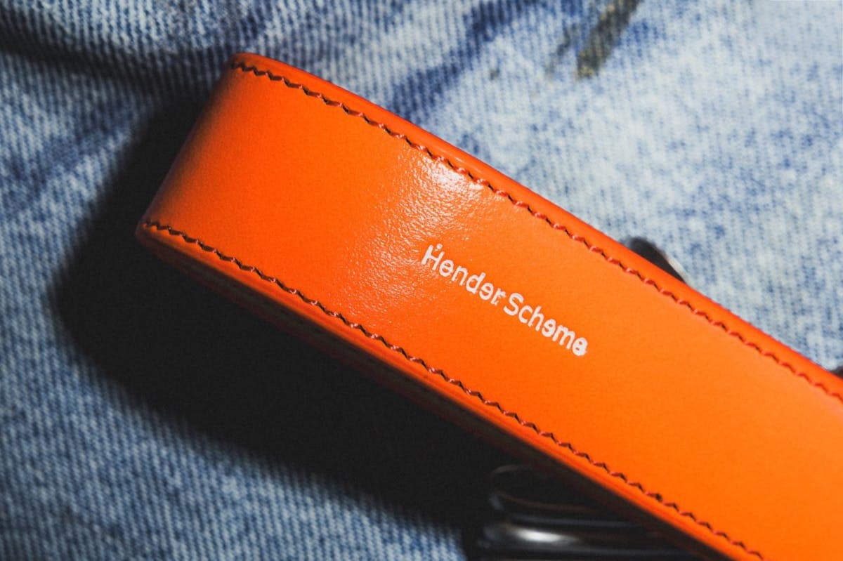 The Sudden, Shoe-Free Return of Hender Scheme