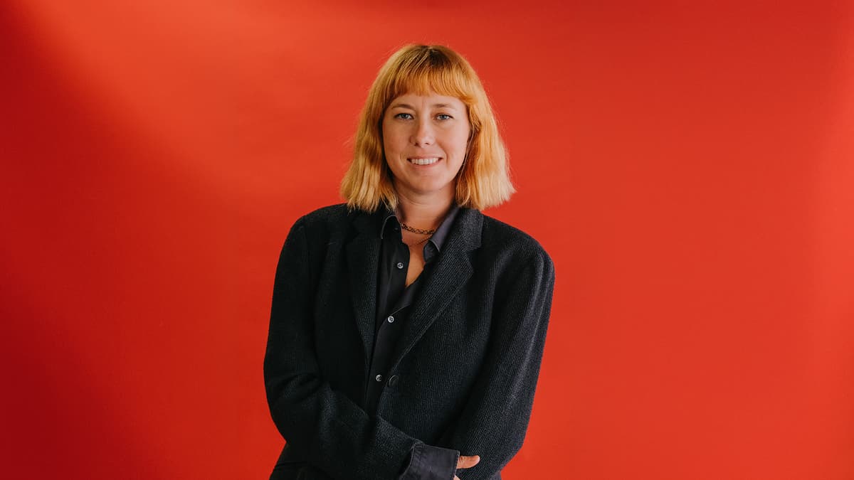 “Responding without Hierarchy, Ego, or Assumptions”: Daisy Tulley’s Personal Brand of Leadership
