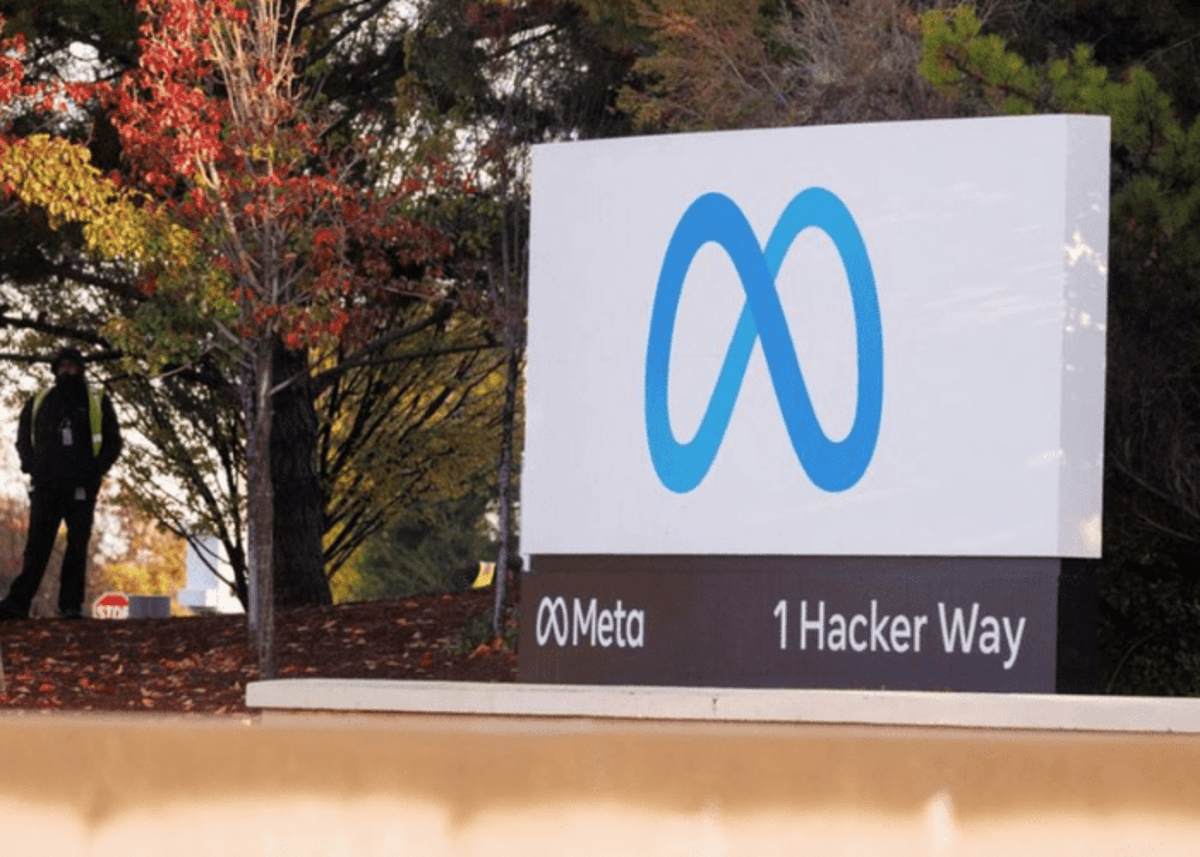 Andrew Bosworth to Employees: No Opting Out of New Tracking Tool