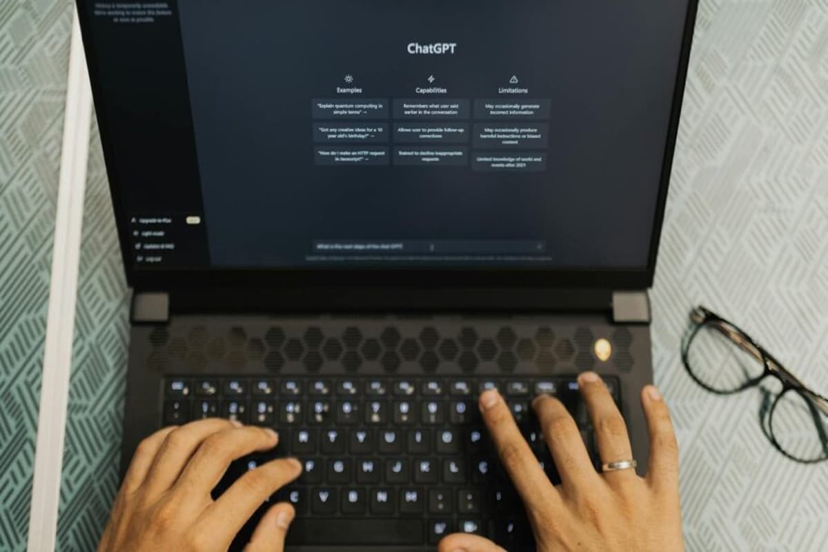Workers ‘Ignore AI Tools and Stick with Manual Tasks’ Despite Heavy Investment