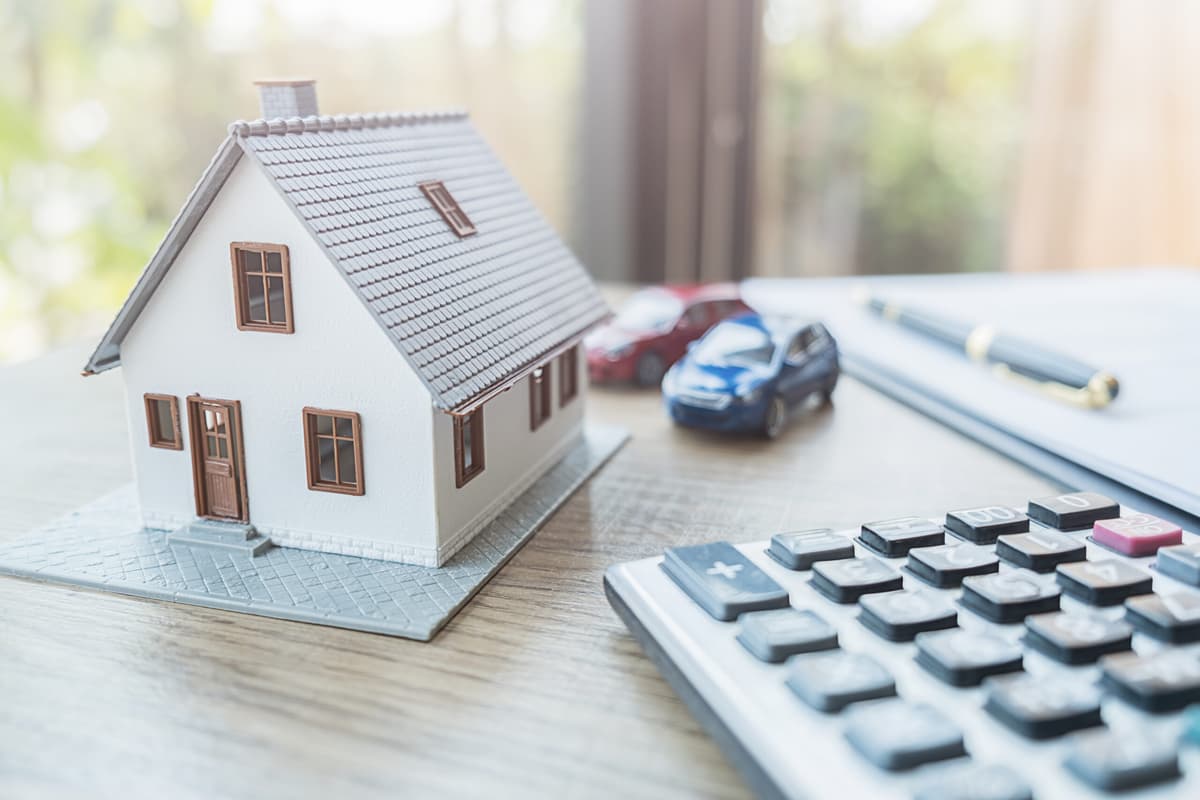 Property, Auto Insurance Shopping Up as Consumers Feel Economic Pressures