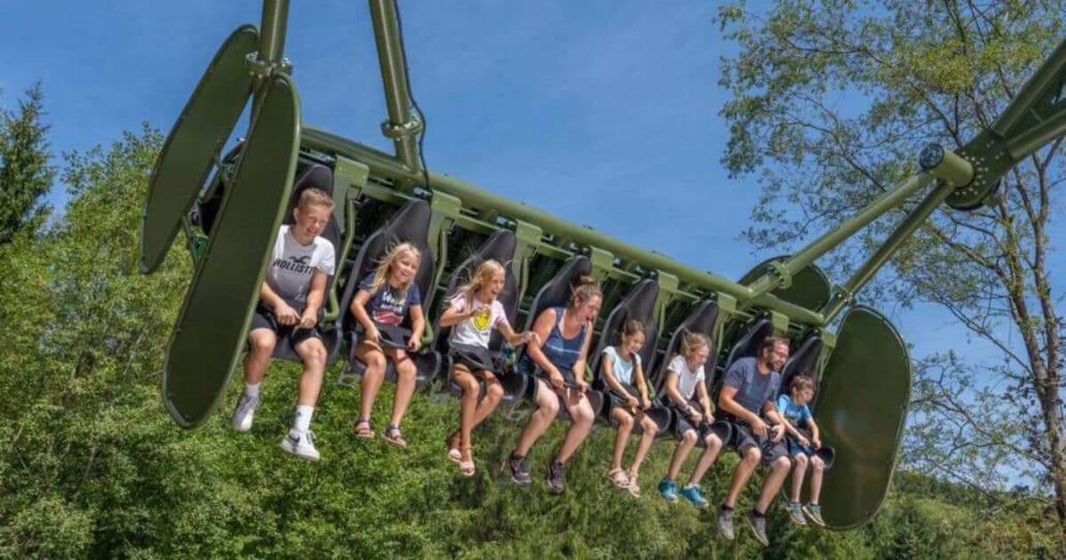 Emerald Park Unveils Opening Date for New Land of Dinosaurs Area