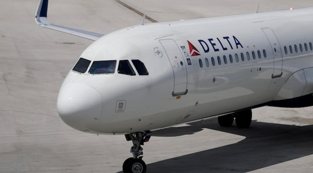 Flight with 275 Passengers Diverts to Dublin Airport After Engine Issue over Atlantic