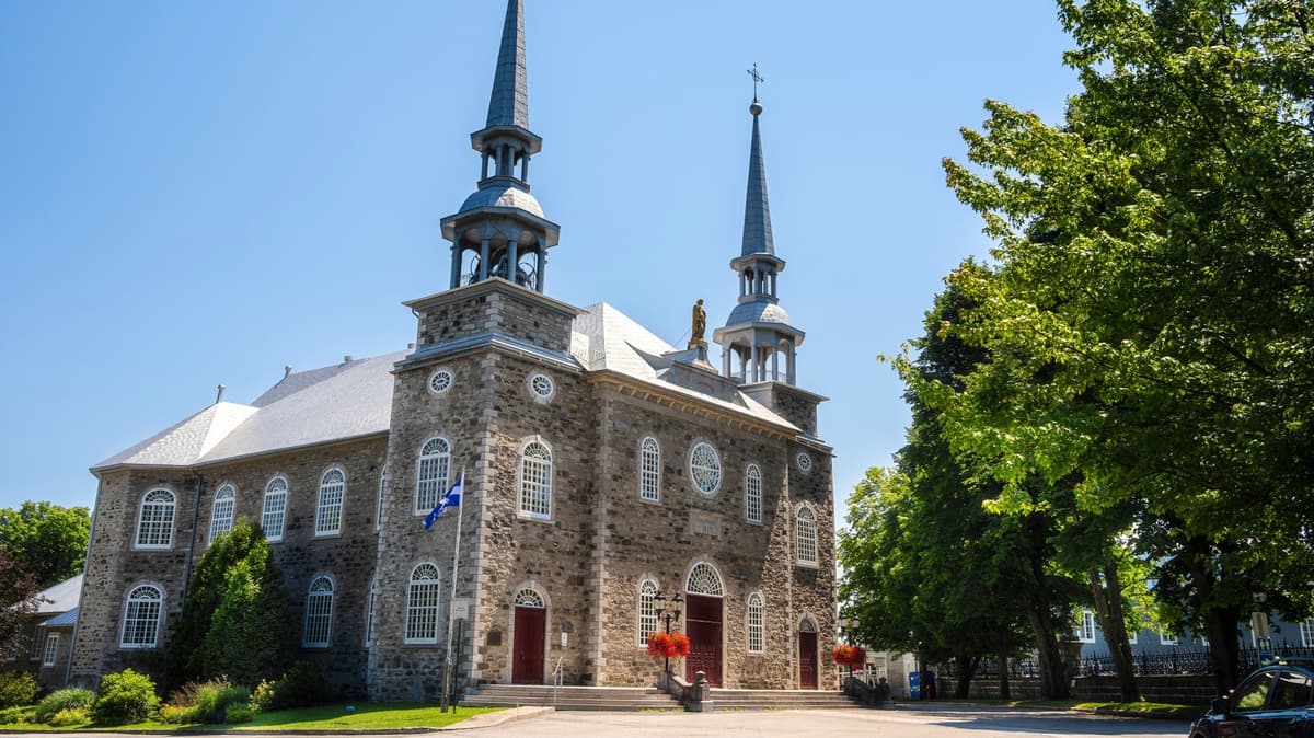 Between Montreal And Quebec City Is A Charming Canada Village With Artisan Shops And Scenic Hiking Trails