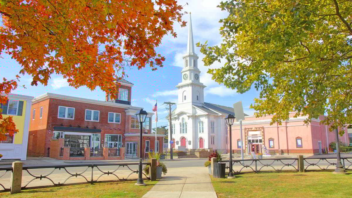 Between Providence And Boston Is A Vibrant Massachusetts Town Bursting With Diverse Entertainment