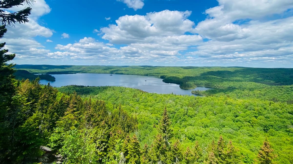 Canada's Rustic Wildlife Site In Quebec Is A Lush Haven For Fishing, Hiking, And Boating
