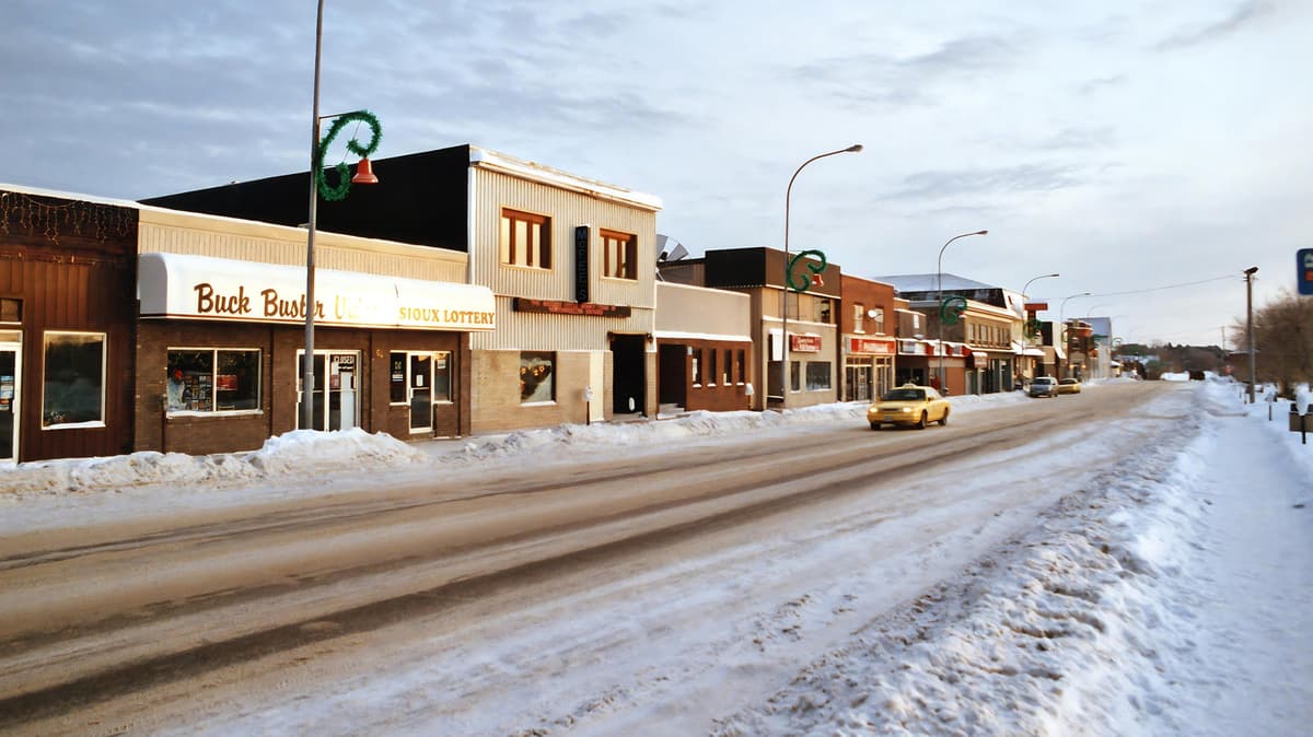 Canada's Scenic Ontario Lake Town Is A Fishing Paradise