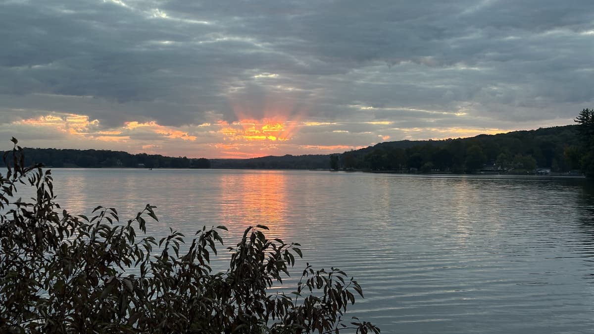 Indiana's Lush Lake Just Outside Bloomington Has A Family-Friendly Swim Beach, Fishing, And Trails